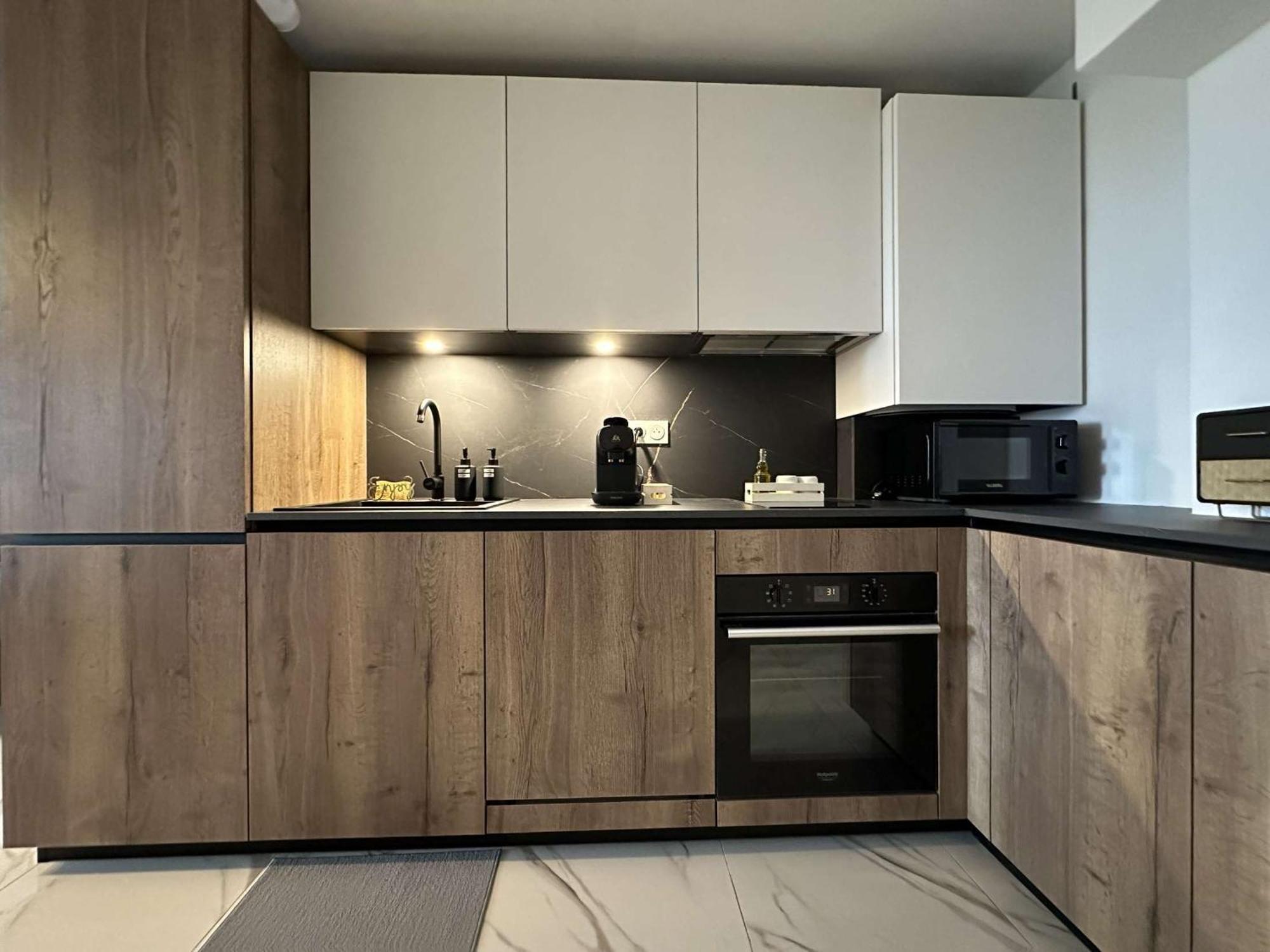Le Niou, Appartement Avec Parking Gratuit Marseille Eksteriør billede